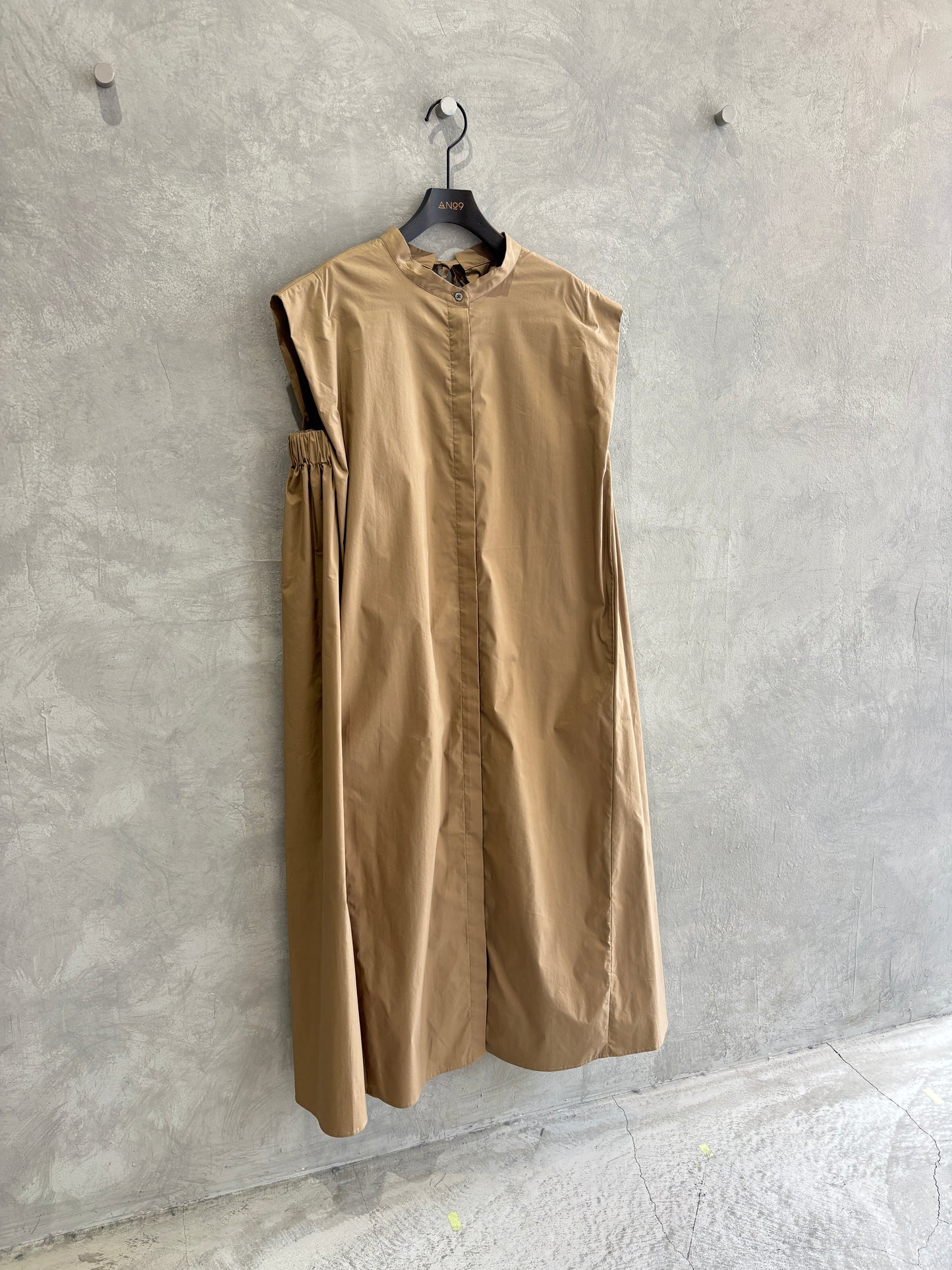 スタンドカラーワンピース/Dignite collier