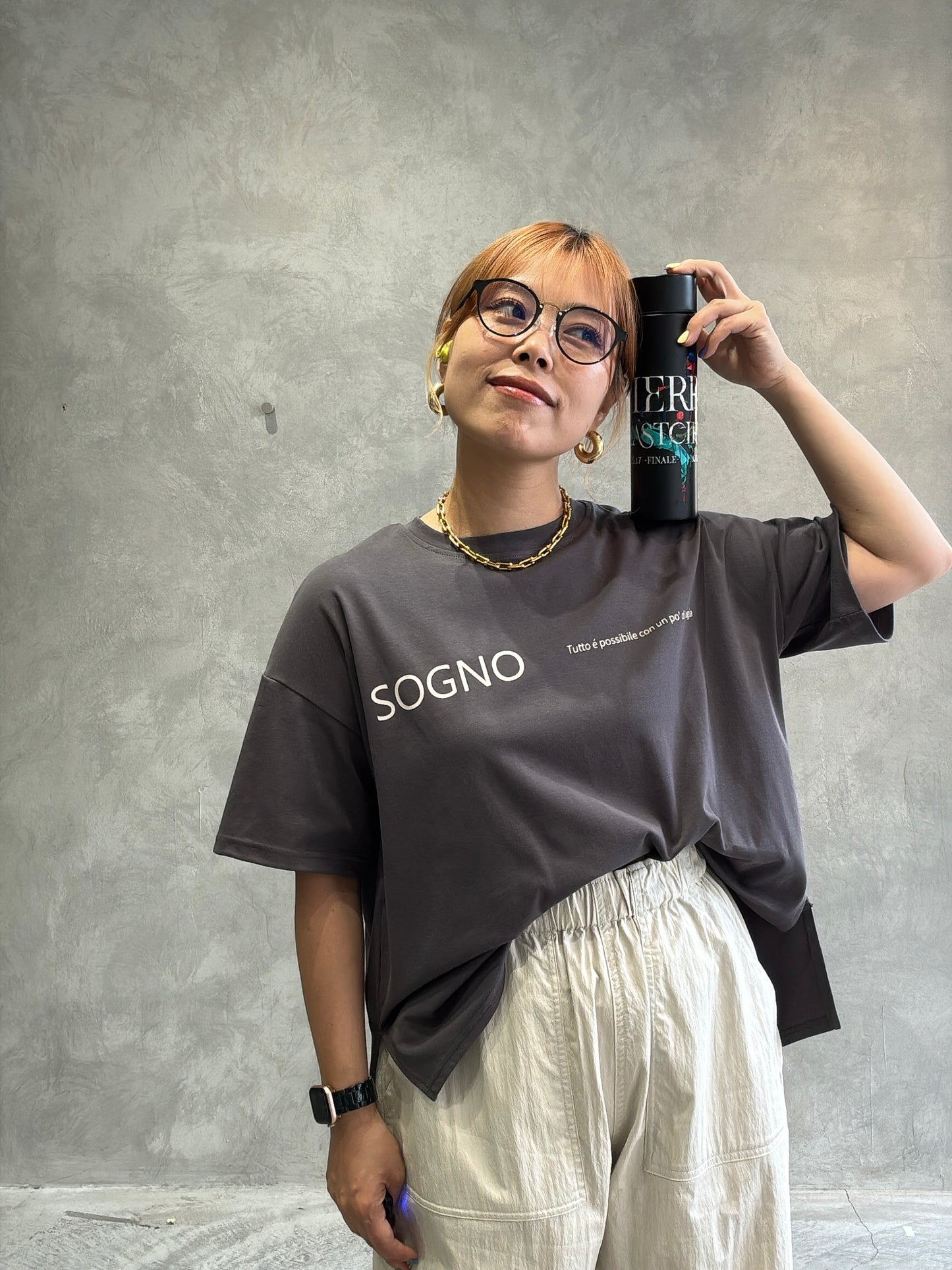 オーバーサイズロゴTシャツ/Anna Kerry