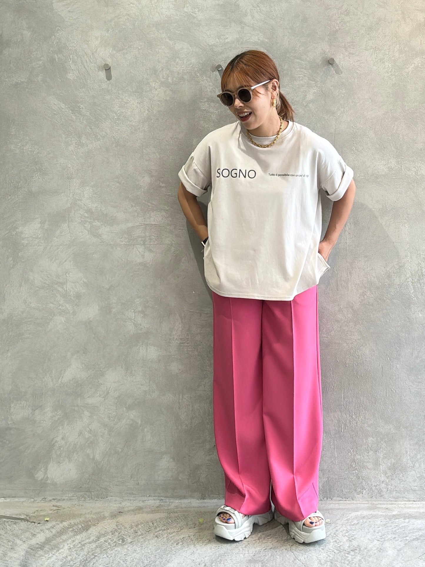 オーバーサイズロゴTシャツ/Anna Kerry