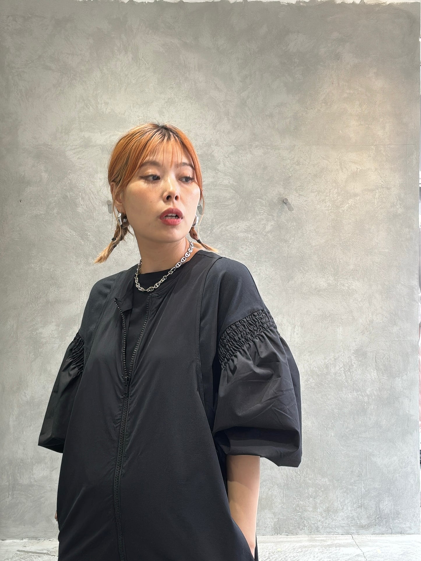 パフスリーブデザインTシャツ