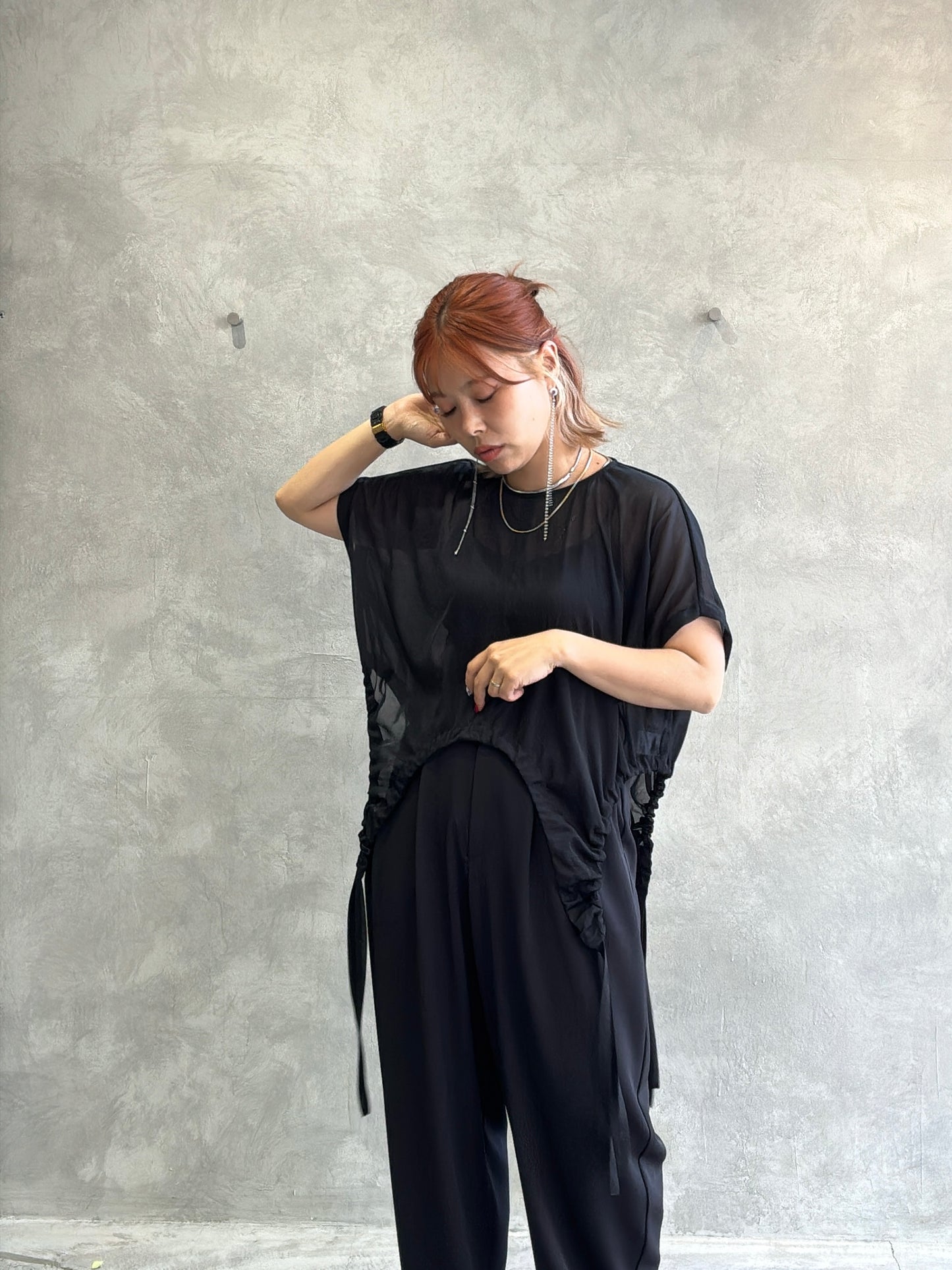 ロングピアス(ボールチェーン)