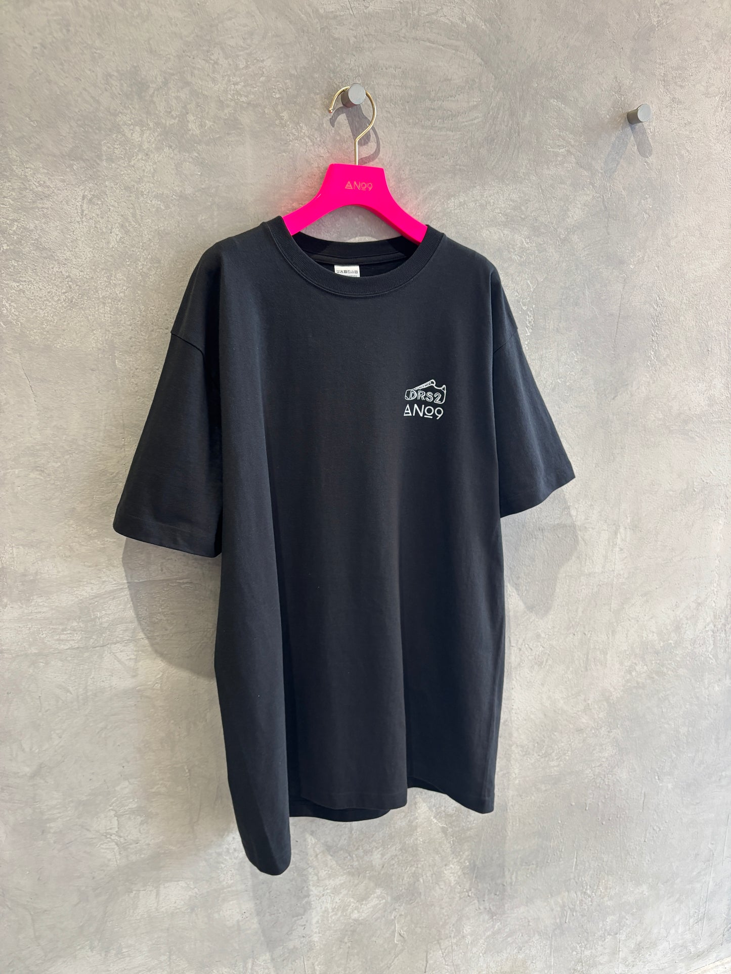 受付終了✴︎【先行予約】DRS2×No.9 「上新庄回遊」コラボTシャツ/ヴィンテージブラック