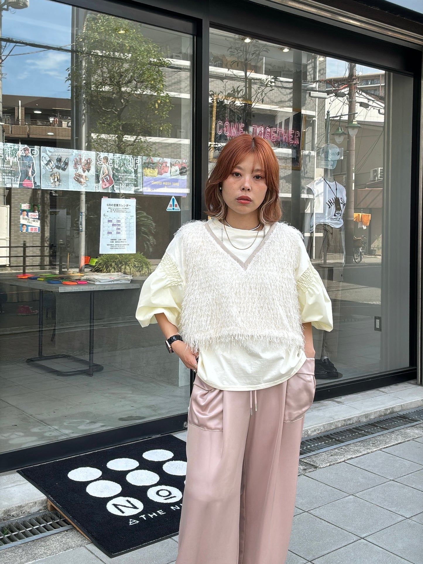 パフスリーブデザインTシャツ