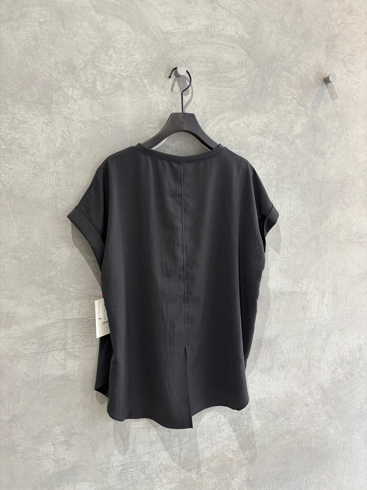ストレッチシフォンシンプルブラウス/Dignite collier