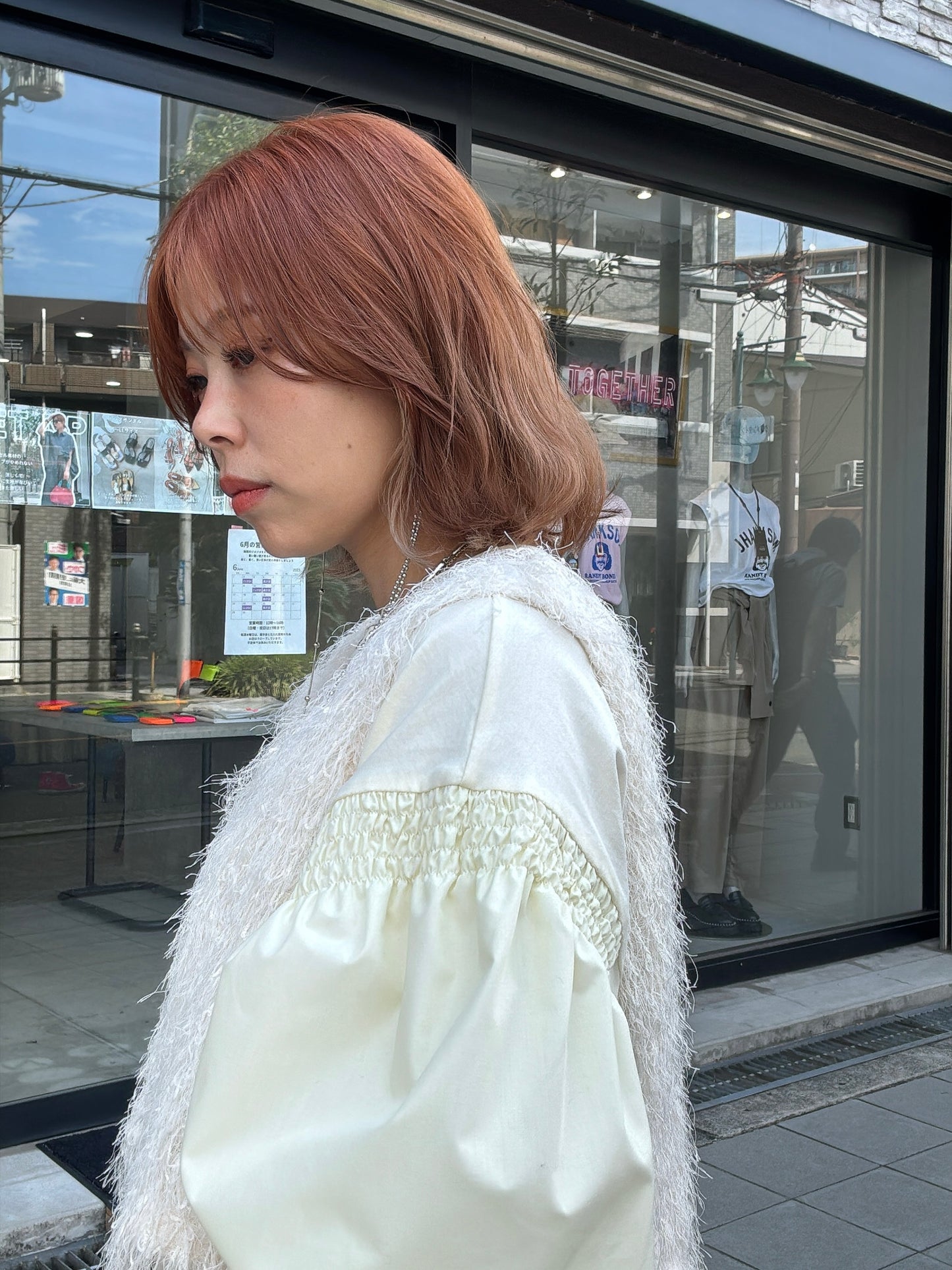 パフスリーブデザインTシャツ
