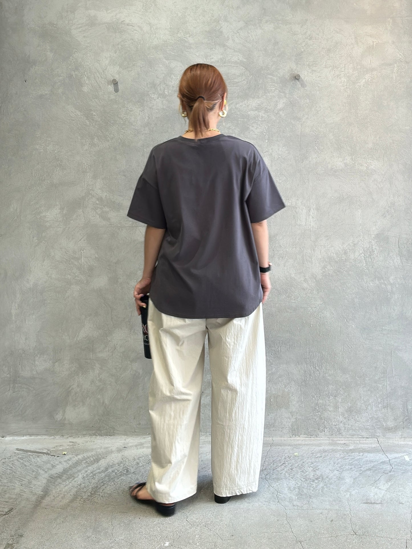 オーバーサイズロゴTシャツ/Anna Kerry