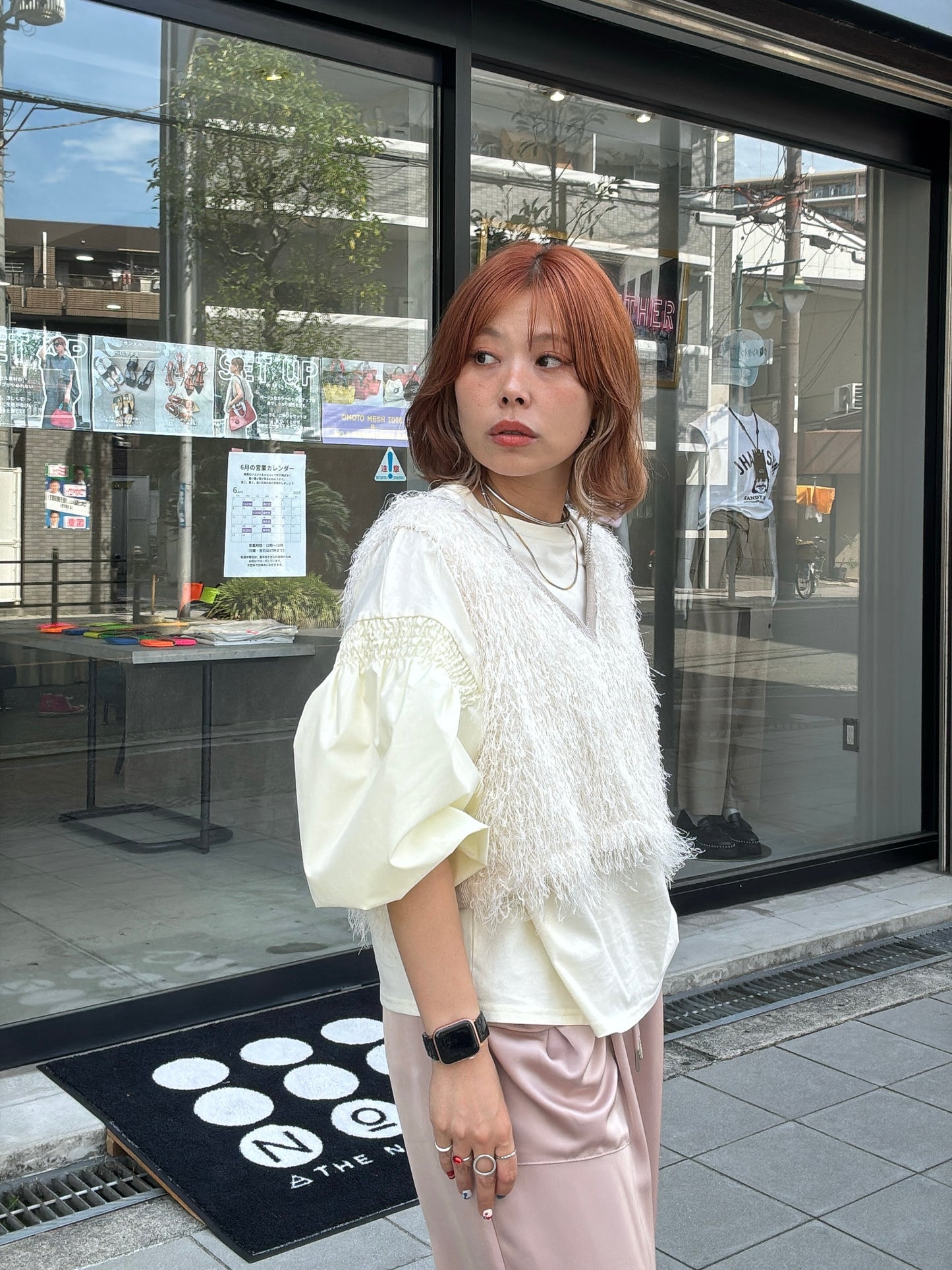 パフスリーブデザインTシャツ