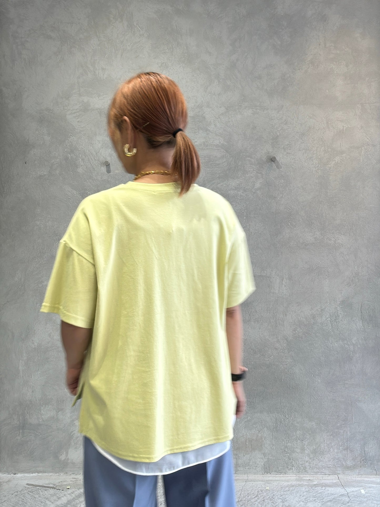 オーバーサイズロゴTシャツ/Anna Kerry