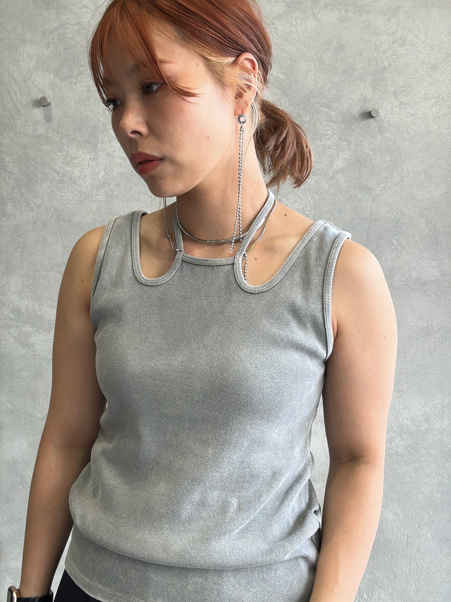 ロングピアス(ボールチェーン)