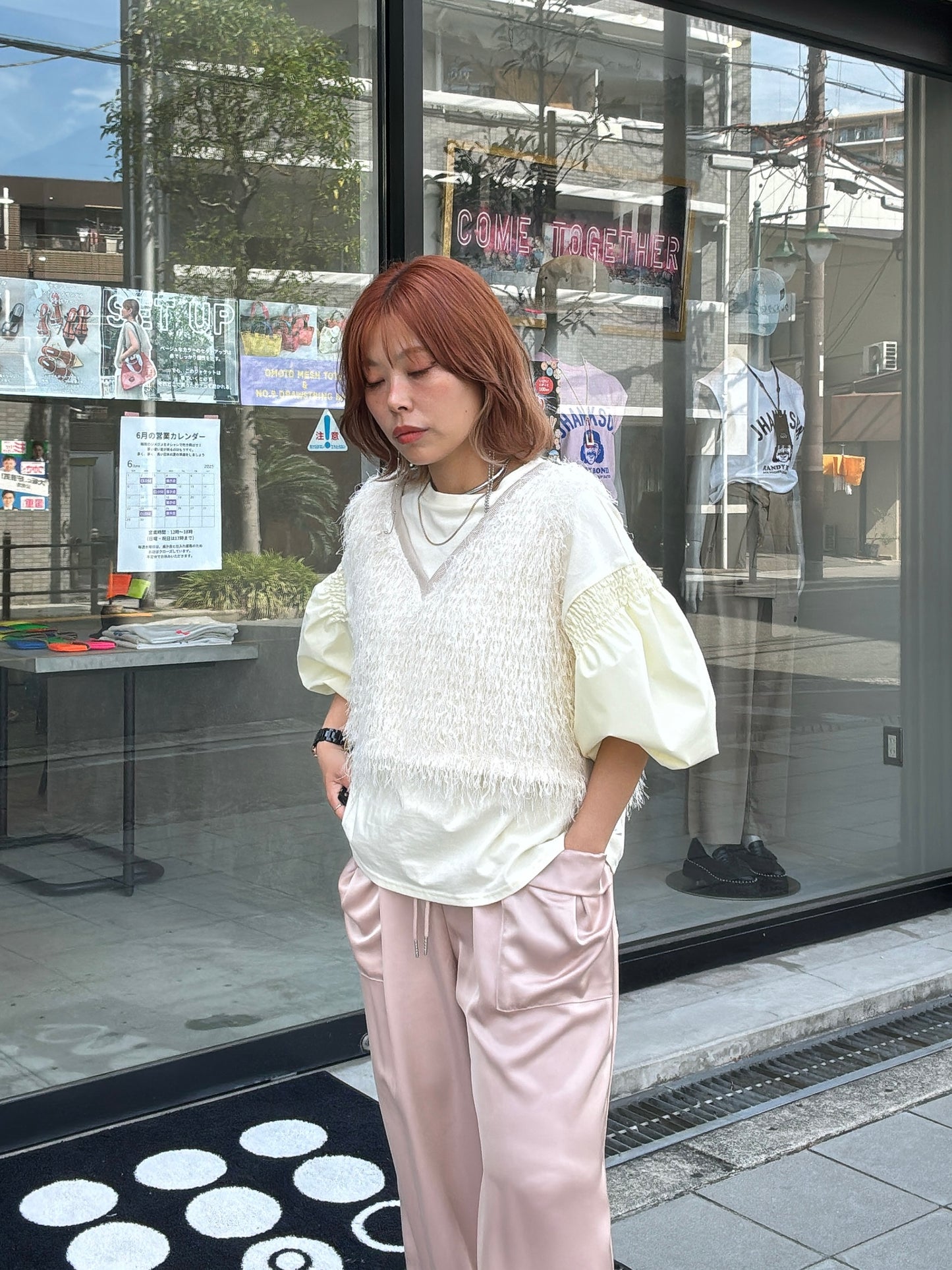 パフスリーブデザインTシャツ