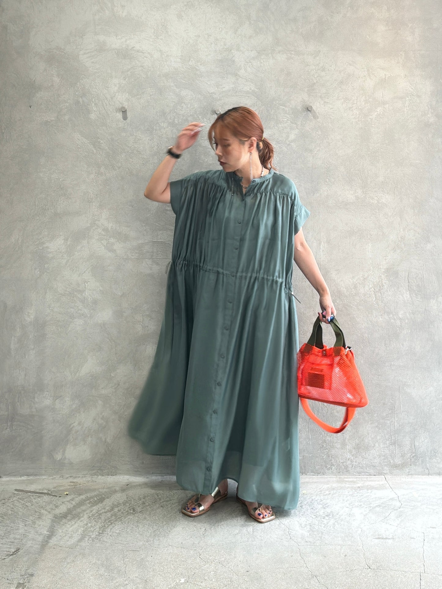 バンドカラーワンピ／Anna Kerry