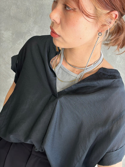 ロングピアス(ボールチェーン)