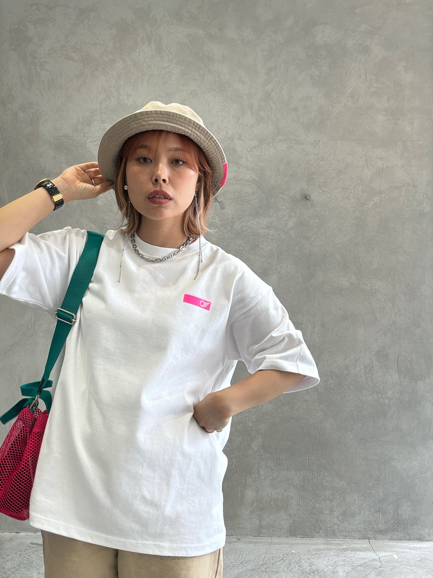 アクセントカラーBOXロゴTシャツ／No.9-the Nines-