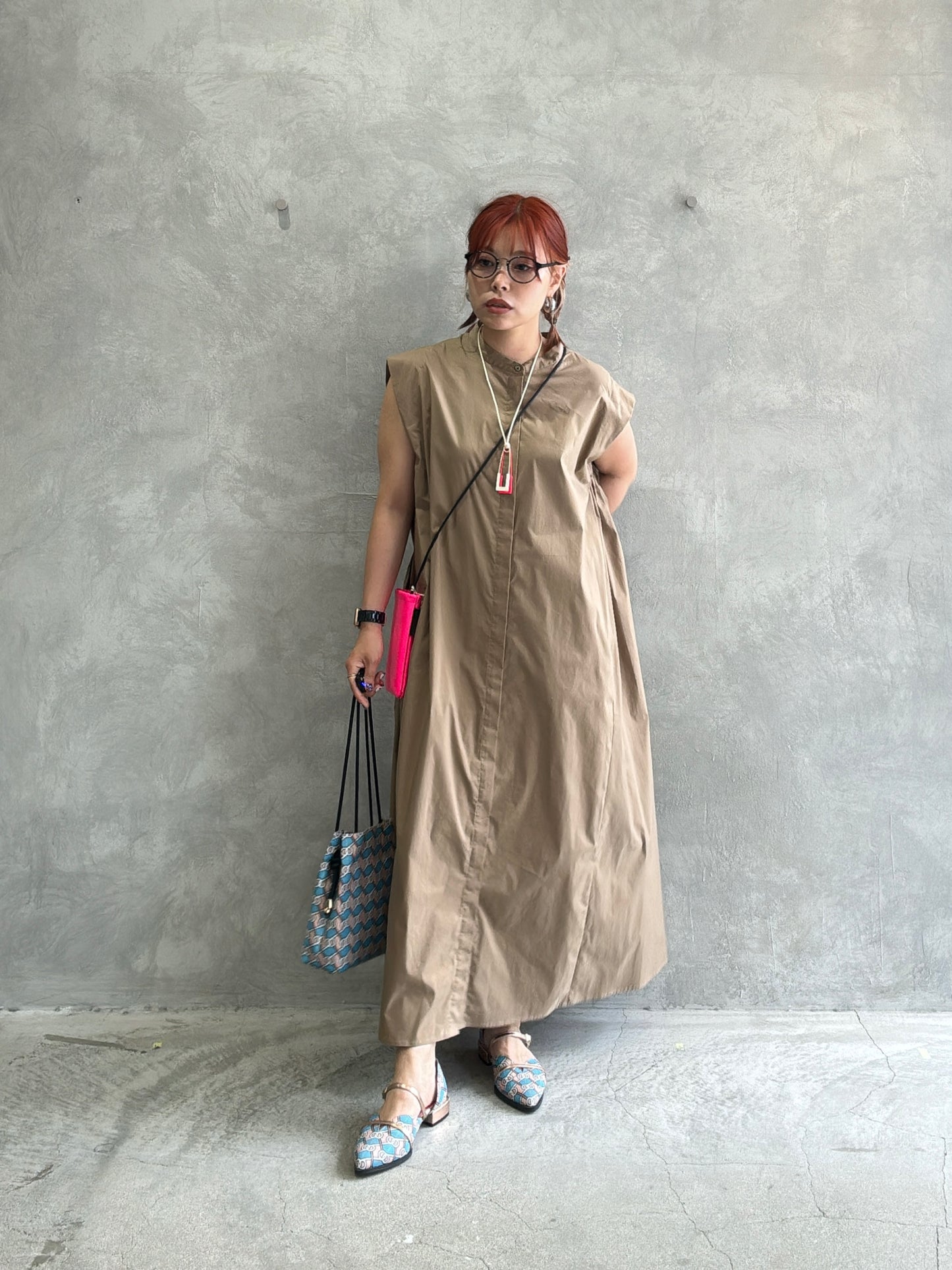 スタンドカラーワンピース／Dignite collier