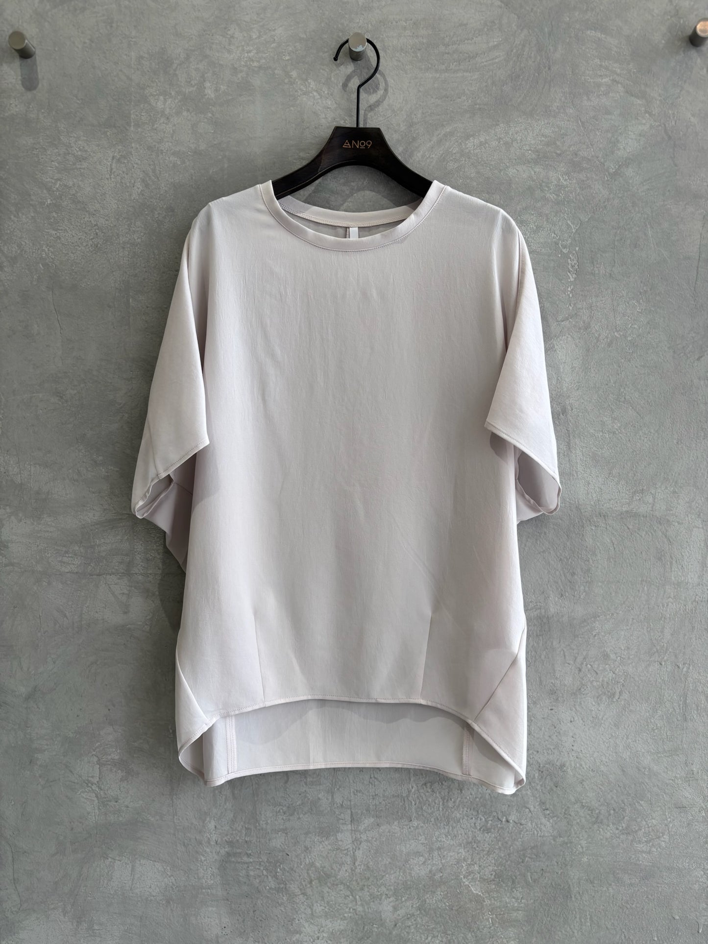 ストレッチシフォンドルマンブラウス／Dignite collier