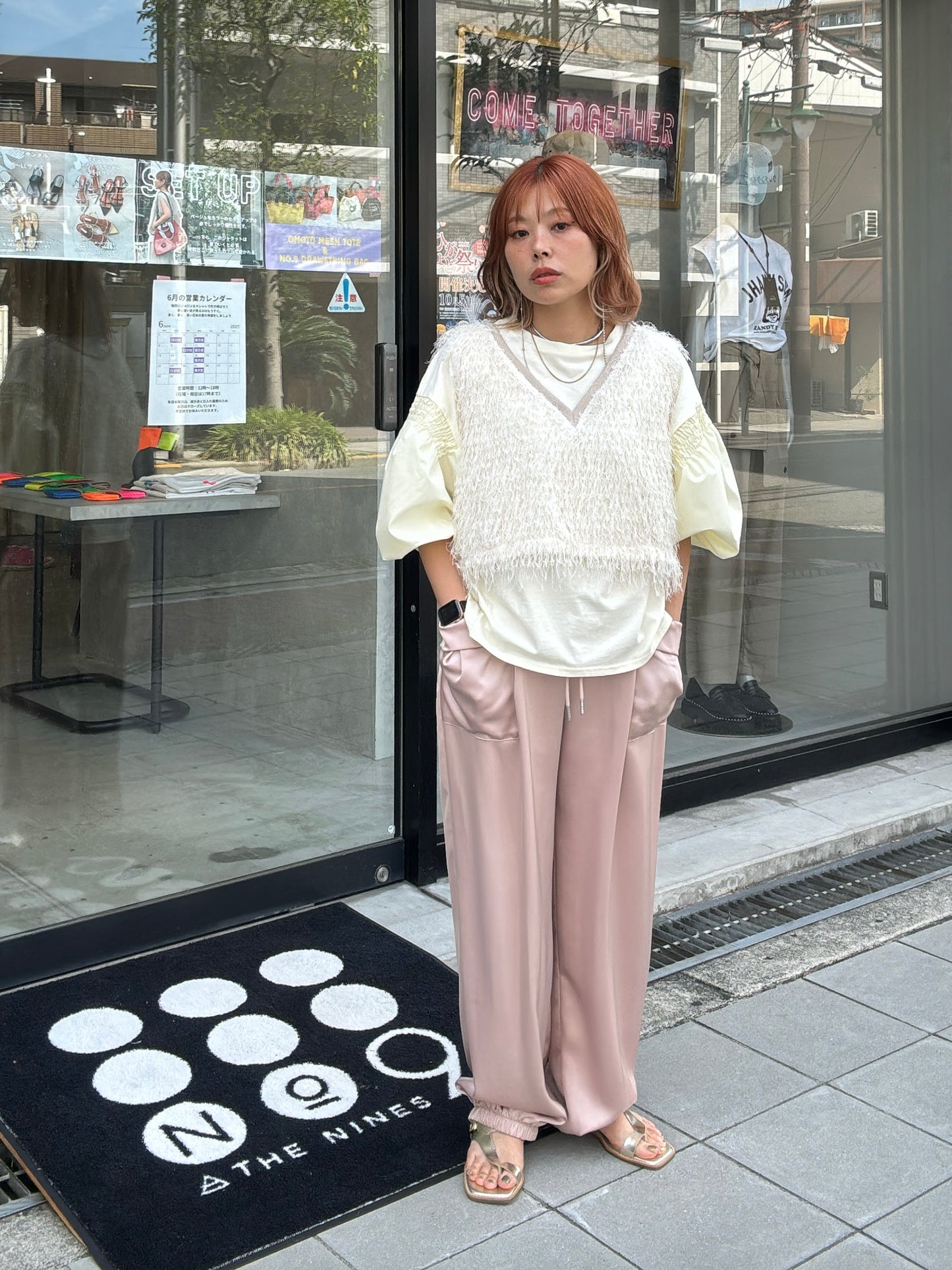パフスリーブデザインTシャツ
