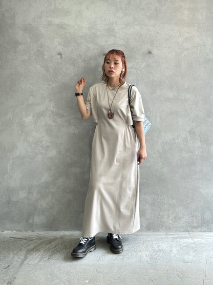 ウエストカッティングワンピース／Dignite collier