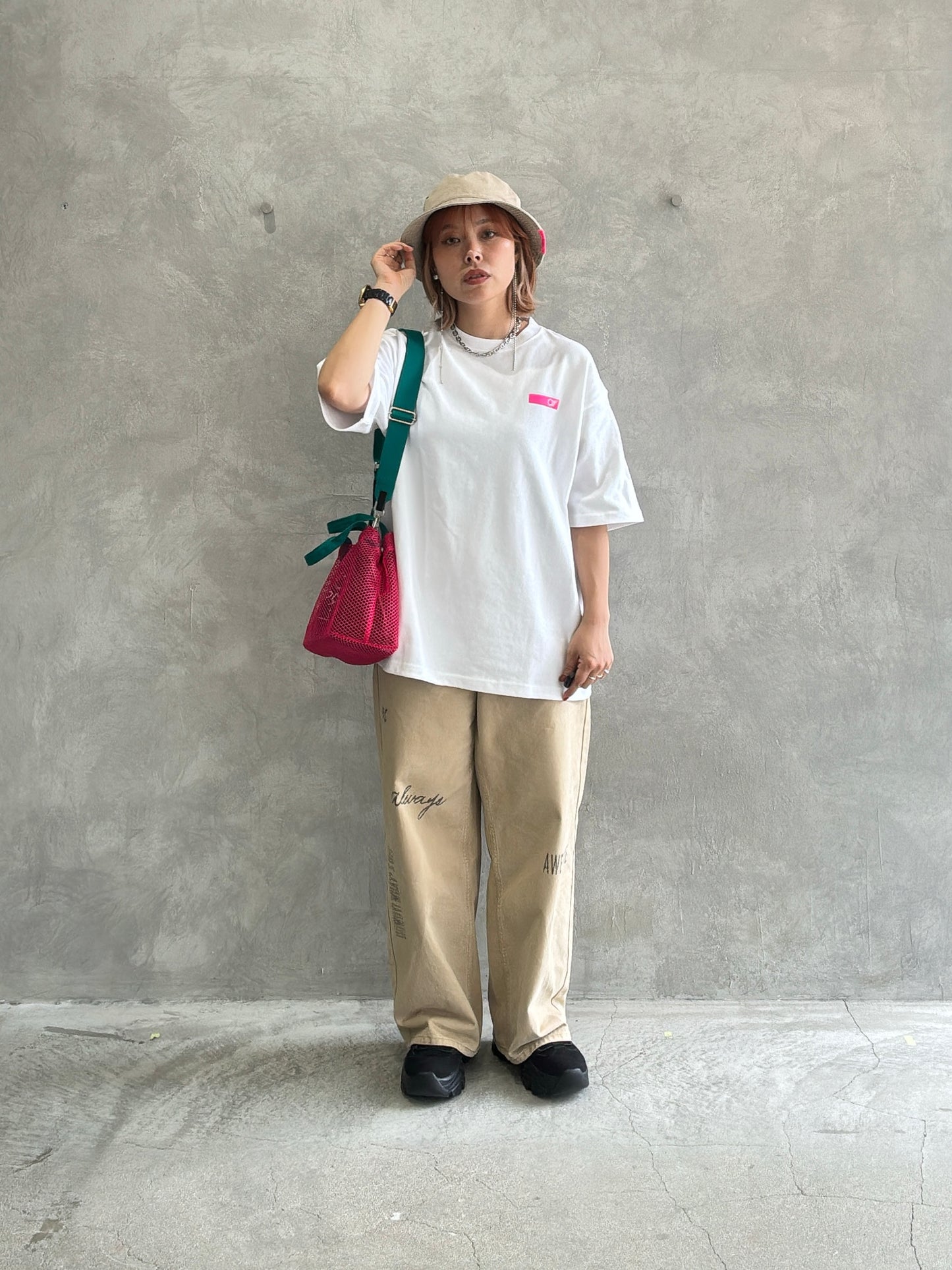 アクセントカラーBOXロゴTシャツ／No.9-the Nines-