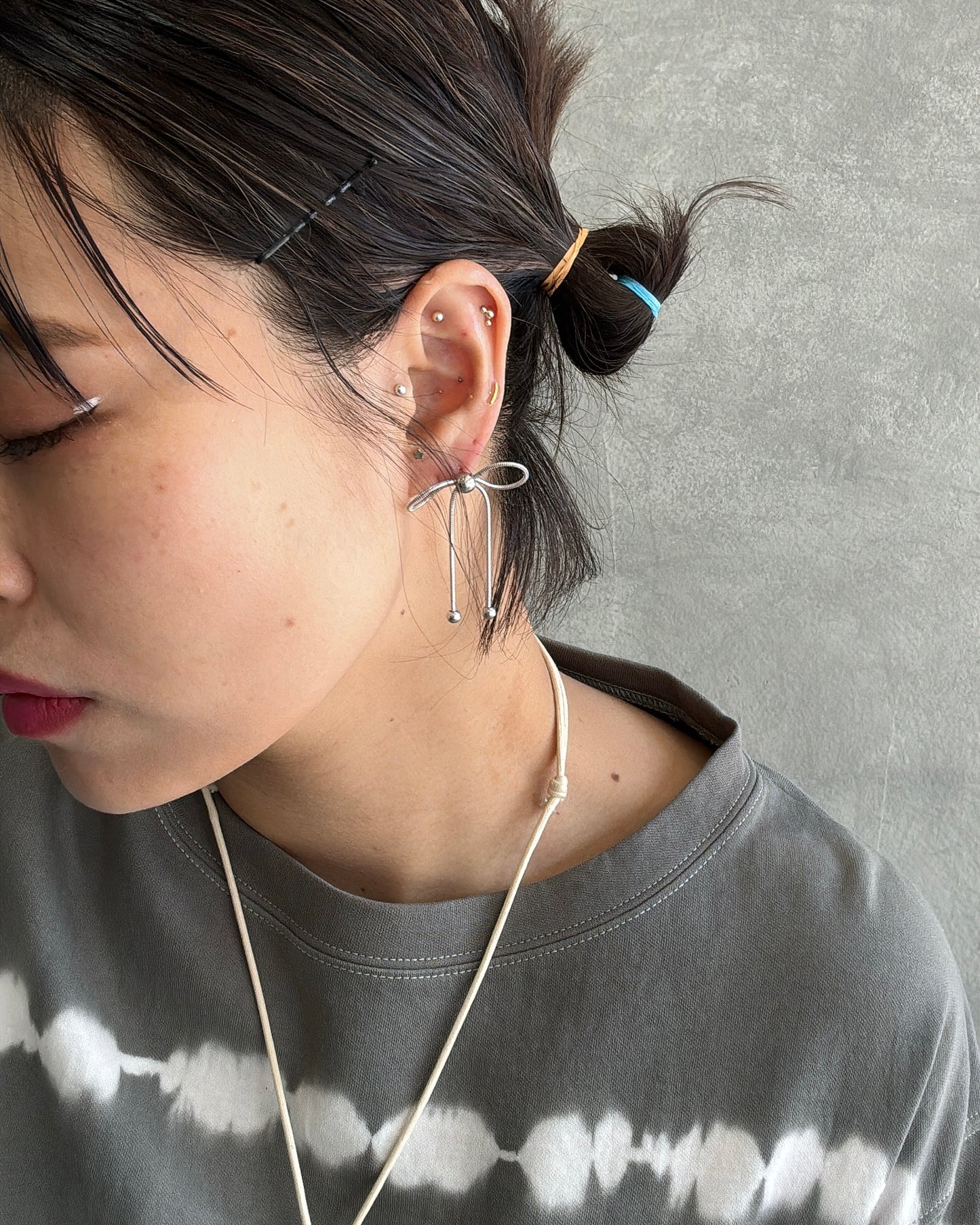 リボンデザインピアス／No.9／BUYING series