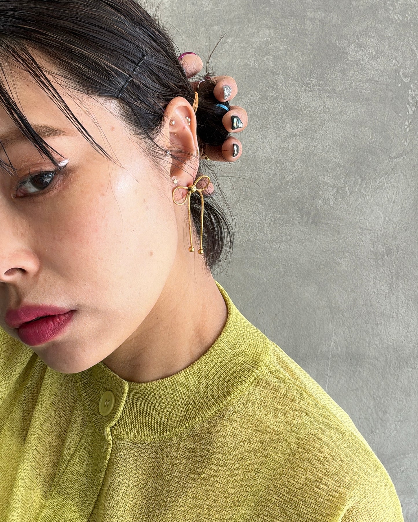 リボンデザインピアス／No.9／BUYING series