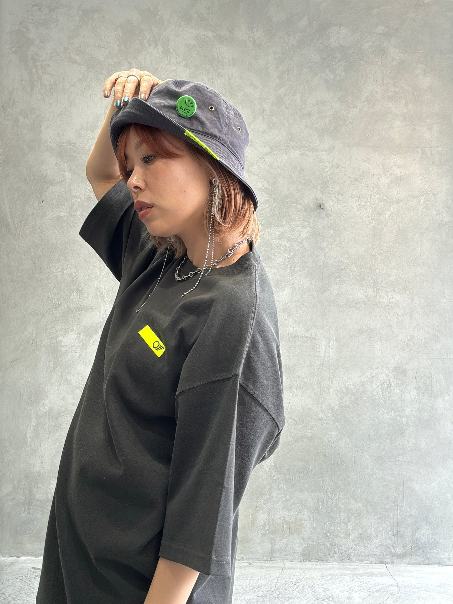 アクセントカラーBOXロゴTシャツ／No.9-the Nines-